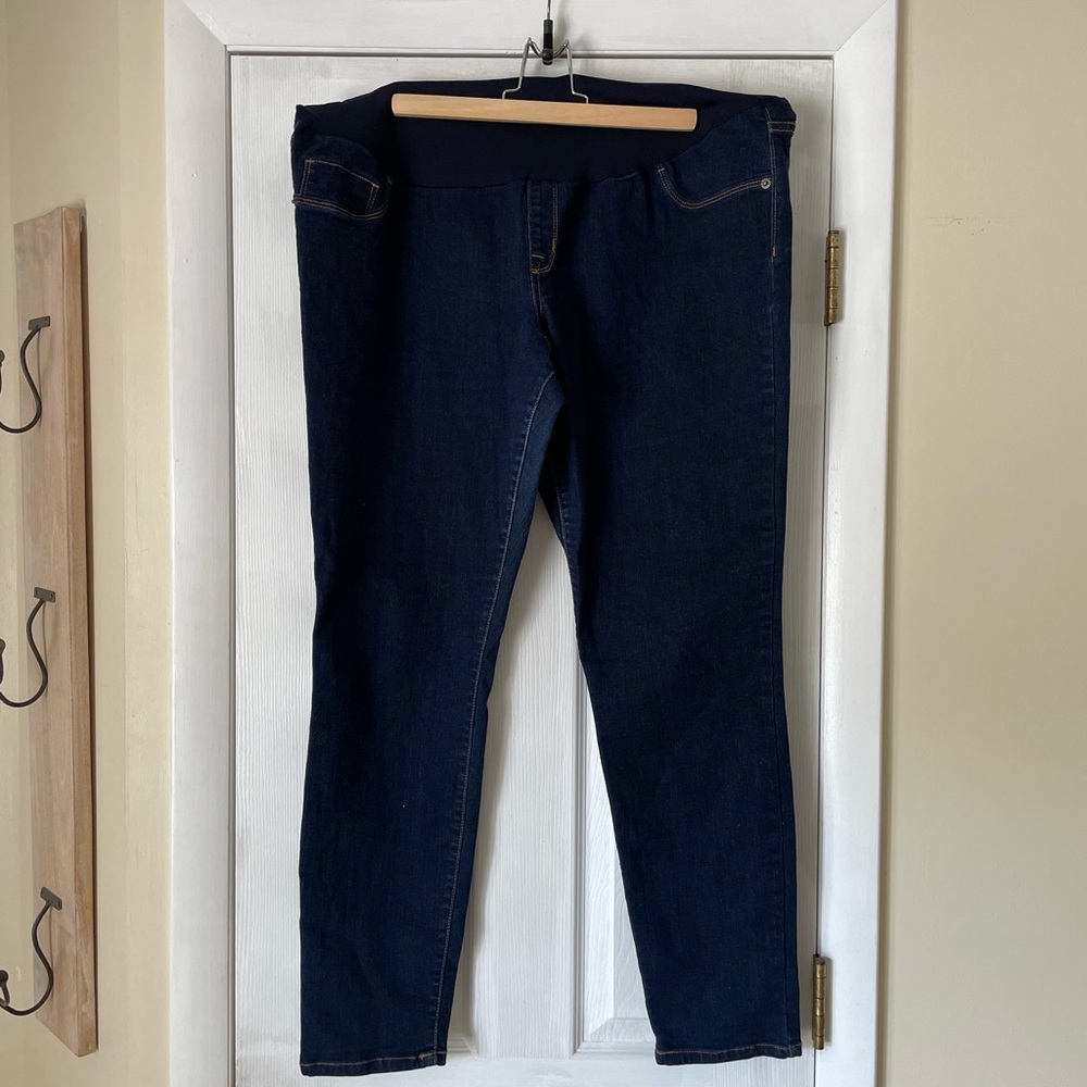 Maternity jeans